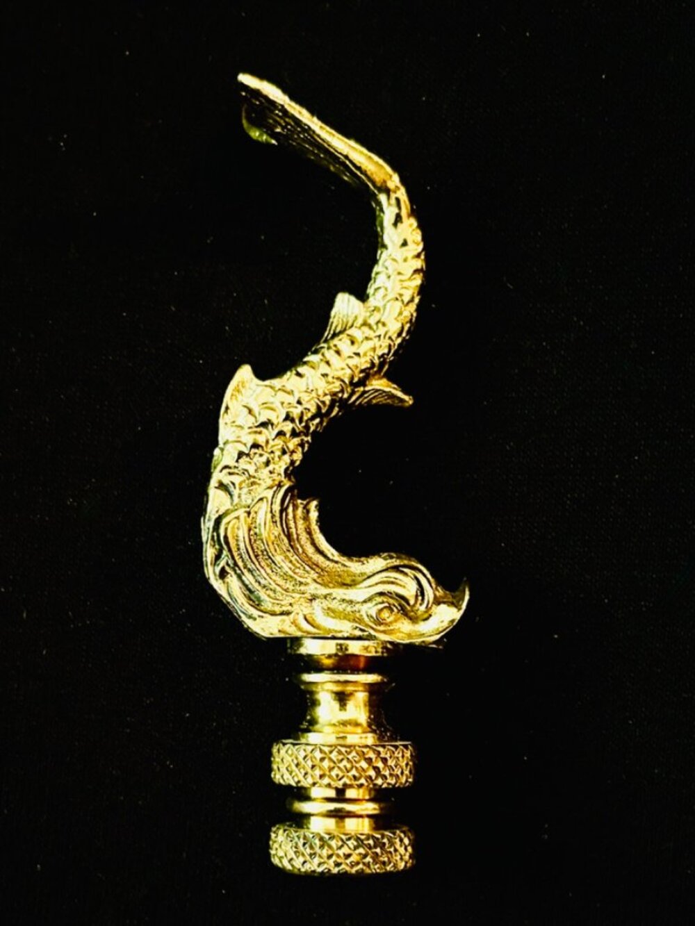 Vintage-Style Roman Dolphin Lamp Finial – Polished Brass